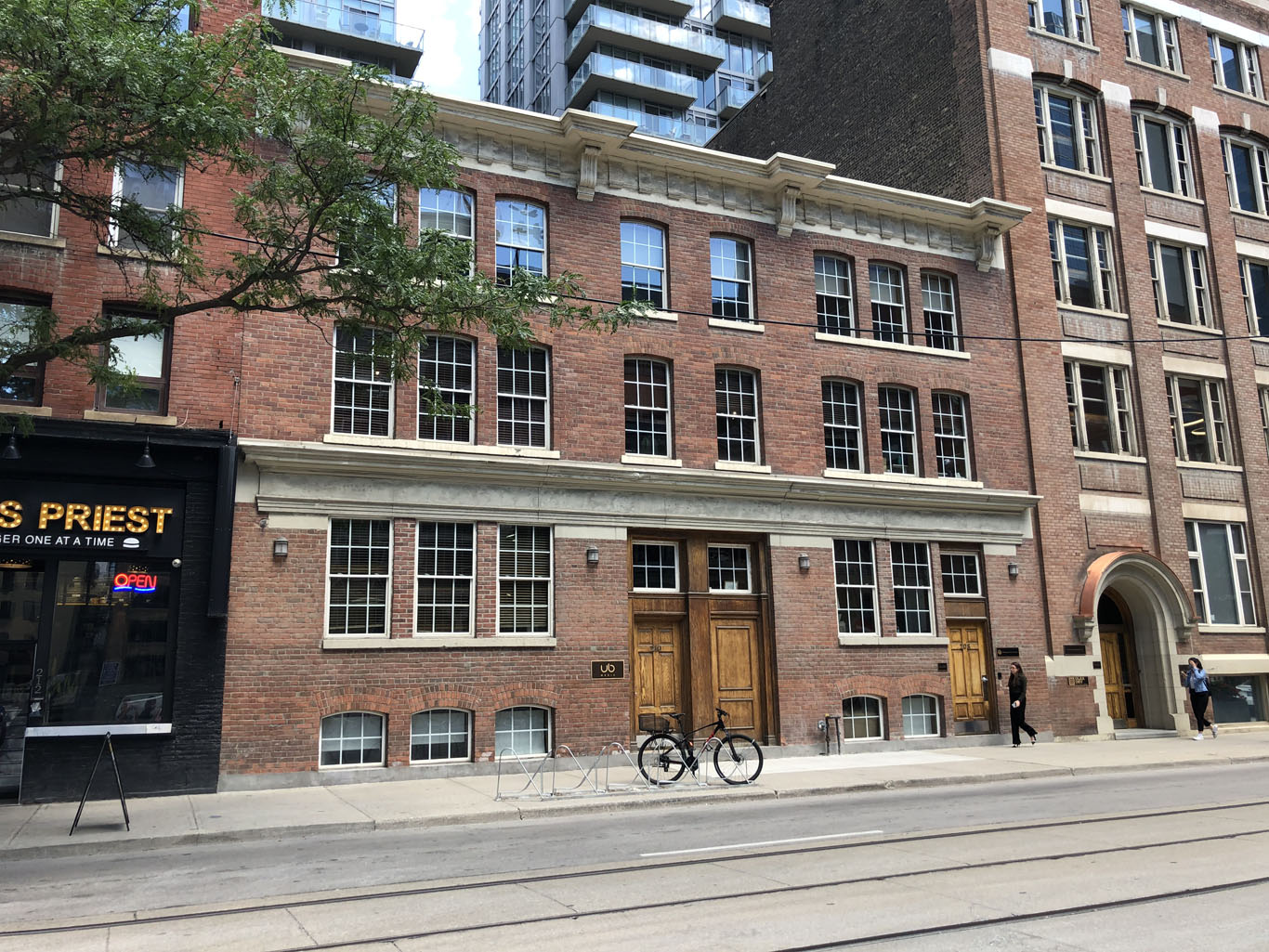 Castlewood Productions Inc.